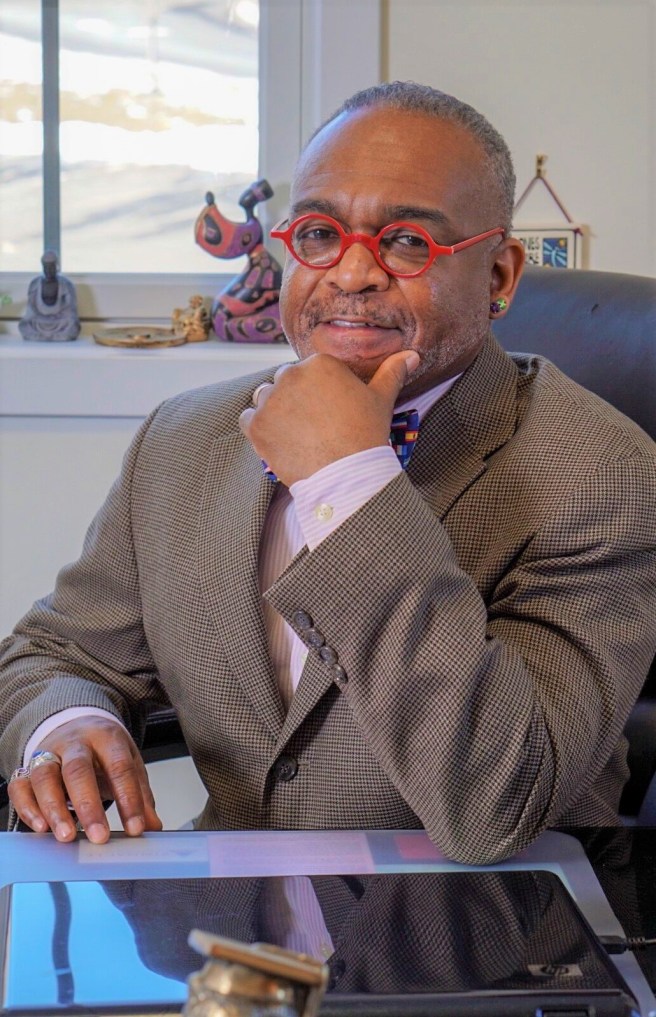 Dr_Paul_Lowe_Educational_Consultant_Admissions_Advisor_BS_MD_programs_IECA_HECA_Harvard_Yale-Princeton