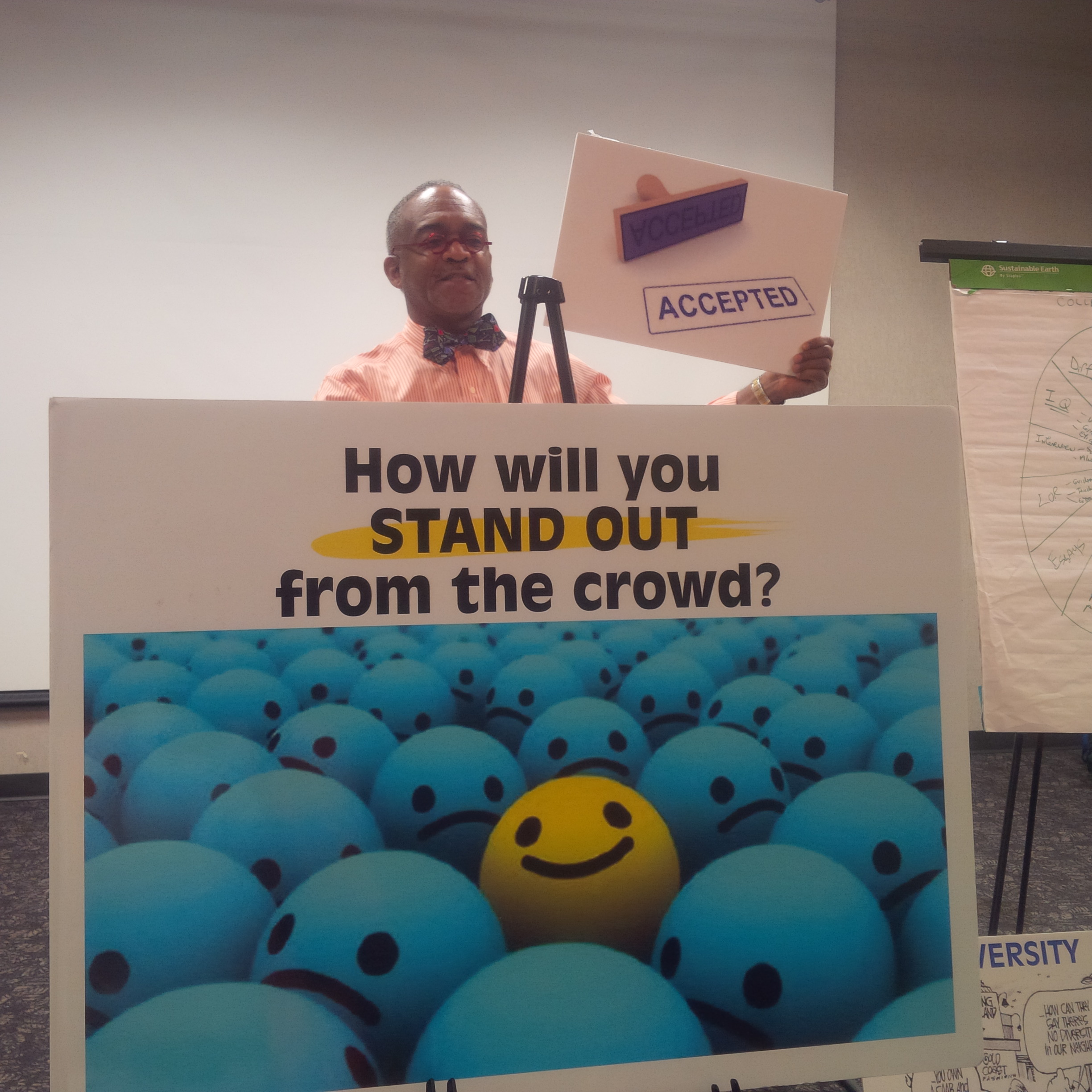 Dr_Paul_Lowe_Admissions_Expert_Stand_Out